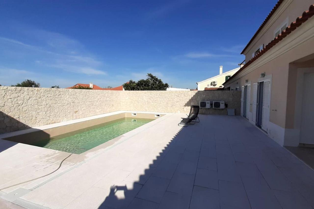Spacious House In Aldeia Dos Pinheiros With Pool Azeitão Exterior foto